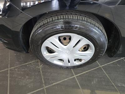 2010 Honda Fit Base 4DR HATCHBACK/5-SPEED   - Photo 25 - Hamilton, OH 45015