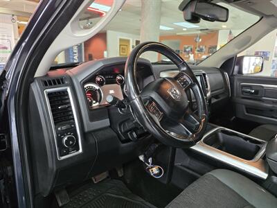 2016 RAM 1500 Outdoorsman 4DR CREW CAB 4X4/V8 - Photo 9 - Hamilton, OH 45015