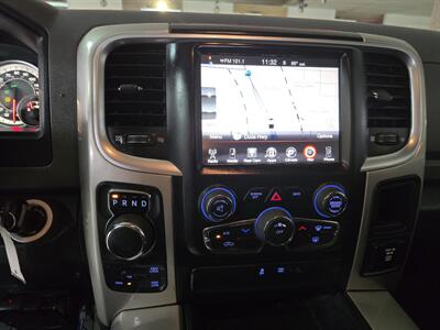 2016 RAM 1500 Outdoorsman 4DR CREW CAB 4X4/V8 - Photo 24 - Hamilton, OH 45015