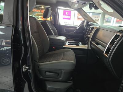 2016 RAM 1500 Outdoorsman 4DR CREW CAB 4X4/V8 - Photo 15 - Hamilton, OH 45015