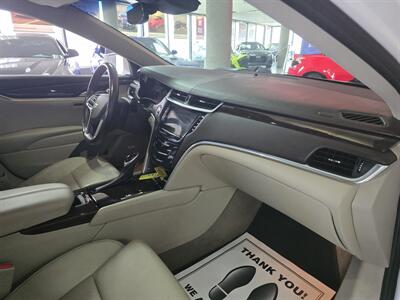 2016 Cadillac XTS Luxury 4DR SEDAN   - Photo 14 - Hamilton, OH 45015