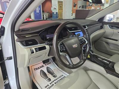 2016 Cadillac XTS Luxury 4DR SEDAN   - Photo 9 - Hamilton, OH 45015