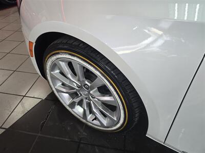 2016 Cadillac XTS Luxury 4DR SEDAN   - Photo 33 - Hamilton, OH 45015