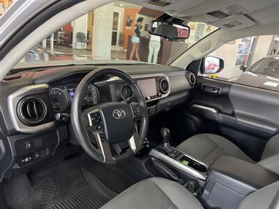 2020 Toyota Tacoma SR5 V6 4DR DOUBLE CAB - Photo 11 - Hamilton, OH 45015