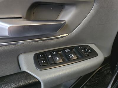 2019 RAM 1500 Big Horn/CREW CAB/HEMI/4X4 - Photo 19 - Hamilton, OH 45015