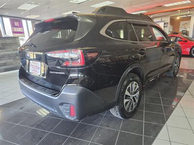 2021 Subaru Outback Premium 4DR SUV AWD   - Photo 4 - Hamilton, OH 45015