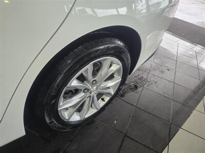 2024 Chevrolet Malibu LT 4DR SEDAN   - Photo 31 - Hamilton, OH 45015