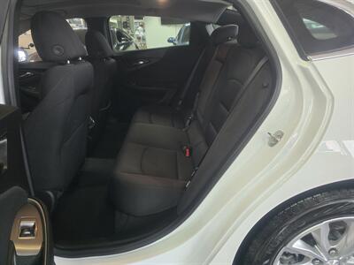 2024 Chevrolet Malibu LT 4DR SEDAN   - Photo 11 - Hamilton, OH 45015