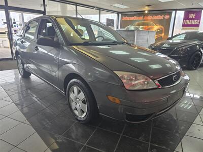2007 Ford Focus ZX4 S - Photo 3 - Hamilton, OH 45015