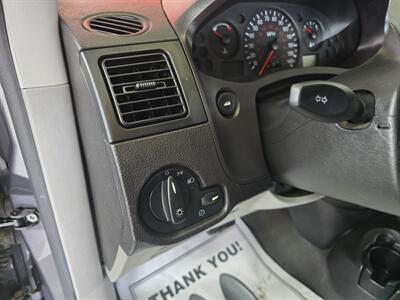2007 Ford Focus ZX4 S - Photo 18 - Hamilton, OH 45015