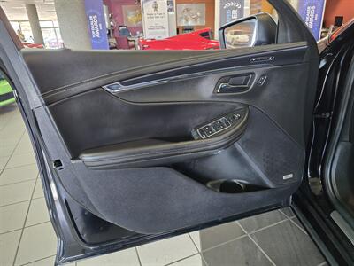 2017 Chevrolet Impala Premier 4DR SEDAN   - Photo 8 - Hamilton, OH 45015