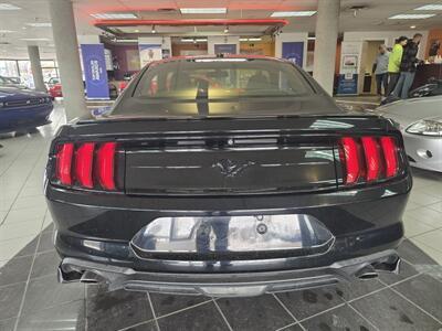 2019 Ford Mustang EcoBoost   - Photo 5 - Hamilton, OH 45015