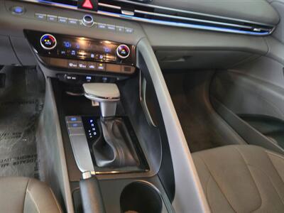 2024 Hyundai ELANTRA SEL - Photo 19 - Hamilton, OH 45015