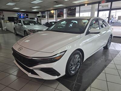 2024 Hyundai ELANTRA SEL - Photo 1 - Hamilton, OH 45015