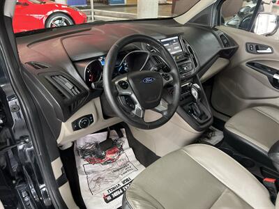 2015 Ford Transit Connect Titanium 4DR MINI-VAN   - Photo 10 - Hamilton, OH 45015