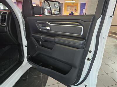 2020 RAM 1500 Big Horn/CREW CAB/4X4   - Photo 13 - Hamilton, OH 45015