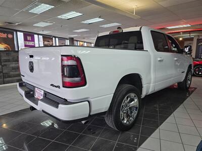 2020 RAM 1500 Big Horn/CREW CAB/4X4   - Photo 4 - Hamilton, OH 45015