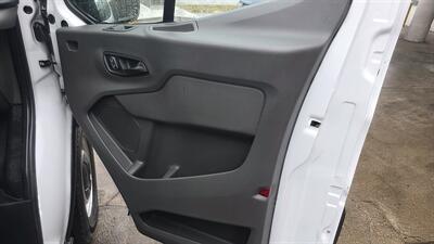 2022 Ford Transit 150 3DR SWB LOW ROOF CARGO VAN   - Photo 22 - Hamilton, OH 45015