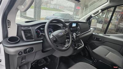 2022 Ford Transit 150 3DR SWB LOW ROOF CARGO VAN   - Photo 11 - Hamilton, OH 45015