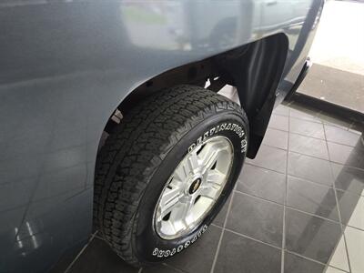 2010 Chevrolet Silverado 1500 LT EXTENDED CAB 4X4 - Photo 23 - Hamilton, OH 45015