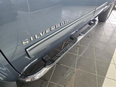 2010 Chevrolet Silverado 1500 LT EXTENDED CAB 4X4 - Photo 22 - Hamilton, OH 45015