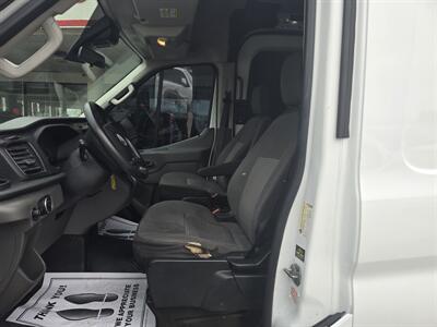 2020 Ford Transit 250 MEDIUM ROOF 3DR CARGO VAN   - Photo 8 - Hamilton, OH 45015