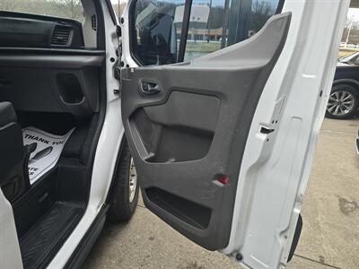2020 Ford Transit 250 MEDIUM ROOF 3DR CARGO VAN   - Photo 9 - Hamilton, OH 45015