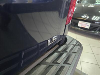 2011 Chevrolet Silverado 1500 LS 4DR EXTENDED CAB   - Photo 25 - Hamilton, OH 45015