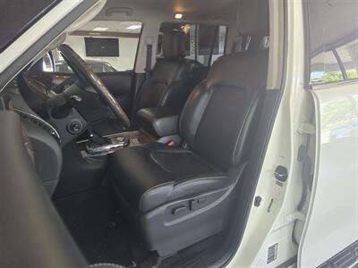 2017 INFINITI QX80 Base 4DR SUV - Photo 9 - Hamilton, OH 45015