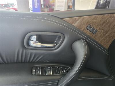 2017 INFINITI QX80 Base 4DR SUV - Photo 21 - Hamilton, OH 45015