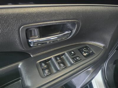 2019 Mitsubishi Outlander SE 4DR SUV AWD - Photo 19 - Hamilton, OH 45015