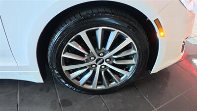 2020 Lincoln MKZ/Zephyr Standard 4DR SEDAN   - Photo 33 - Hamilton, OH 45015