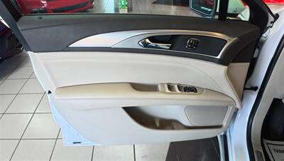 2020 Lincoln MKZ/Zephyr Standard 4DR SEDAN   - Photo 19 - Hamilton, OH 45015