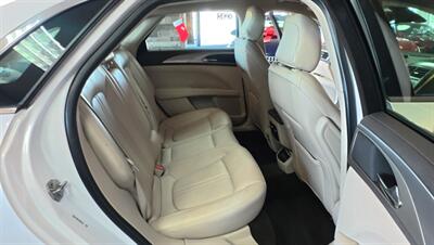 2020 Lincoln MKZ/Zephyr Standard 4DR SEDAN   - Photo 25 - Hamilton, OH 45015