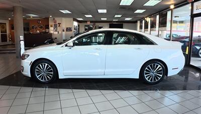 2020 Lincoln MKZ/Zephyr Standard 4DR SEDAN   - Photo 2 - Hamilton, OH 45015