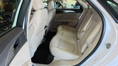 2020 Lincoln MKZ/Zephyr Standard 4DR SEDAN   - Photo 20 - Hamilton, OH 45015