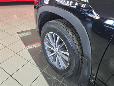 2017 Toyota Highlander XLE 4DR SUV AWD   - Photo 34 - Hamilton, OH 45015