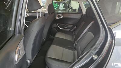 2023 Kia Soul LX 4DR CROSSOVER   - Photo 19 - Hamilton, OH 45015