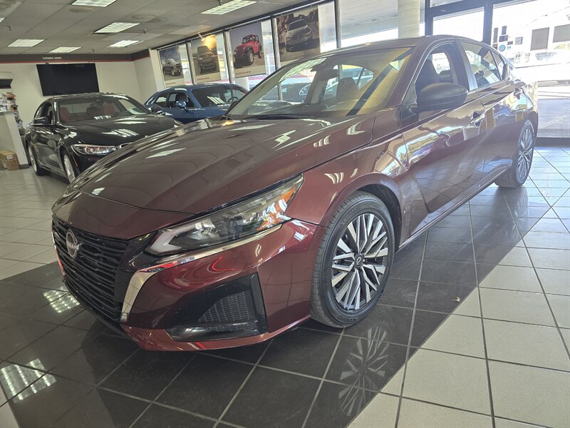 2024 Nissan Altima SV