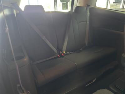 2017 Chevrolet Traverse LT 4DR SUV AWD - Photo 21 - Hamilton, OH 45015