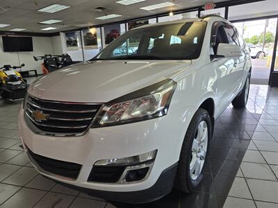 2017 Chevrolet Traverse LT 4DR SUV AWD - Photo 2 - Hamilton, OH 45015