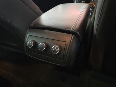 2017 Chevrolet Traverse LT 4DR SUV AWD - Photo 20 - Hamilton, OH 45015