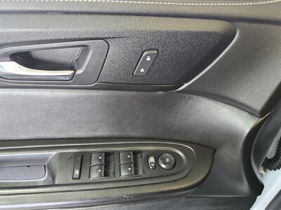 2017 Chevrolet Traverse LT 4DR SUV AWD - Photo 25 - Hamilton, OH 45015