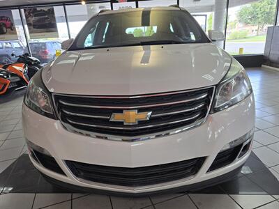 2017 Chevrolet Traverse LT 4DR SUV AWD - Photo 3 - Hamilton, OH 45015
