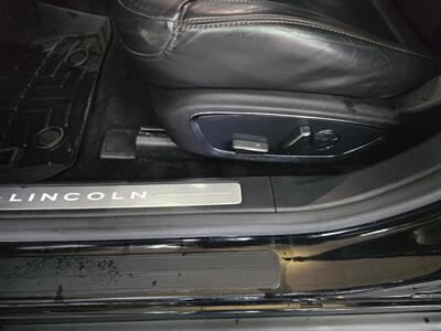 2017 Lincoln MKZ/Zephyr Black Label 4DR SEDAN AWD   - Photo 18 - Hamilton, OH 45015