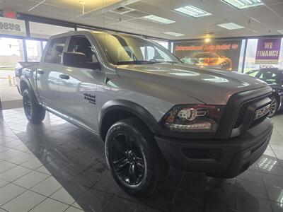 2024 RAM 1500 WARLOCK 4DR CREW CAB 4X4   - Photo 4 - Hamilton, OH 45015