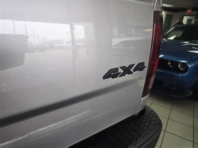 2024 RAM 1500 WARLOCK 4DR CREW CAB 4X4   - Photo 27 - Hamilton, OH 45015