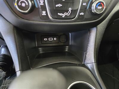 2022 Chevrolet Equinox LT 4DR SUV w/1lt   - Photo 22 - Hamilton, OH 45015