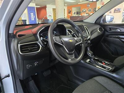 2022 Chevrolet Equinox LT 4DR SUV w/1lt   - Photo 8 - Hamilton, OH 45015