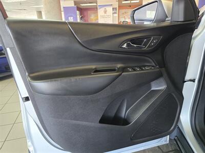 2022 Chevrolet Equinox LT 4DR SUV w/1lt   - Photo 7 - Hamilton, OH 45015